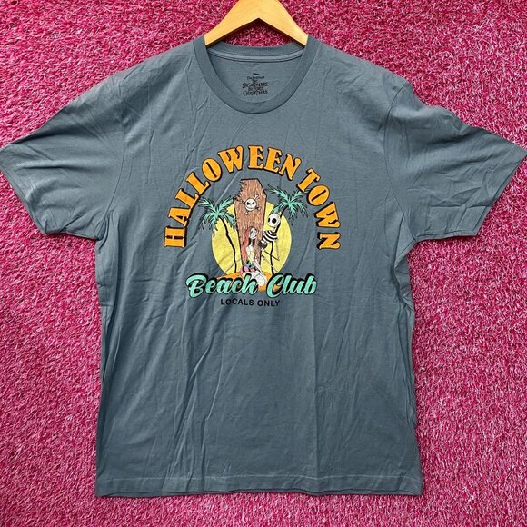 Tim Burton The Nightmare Before Christmas Halloween Town Beach Club T-Shirt XL - Picture 1 of 4